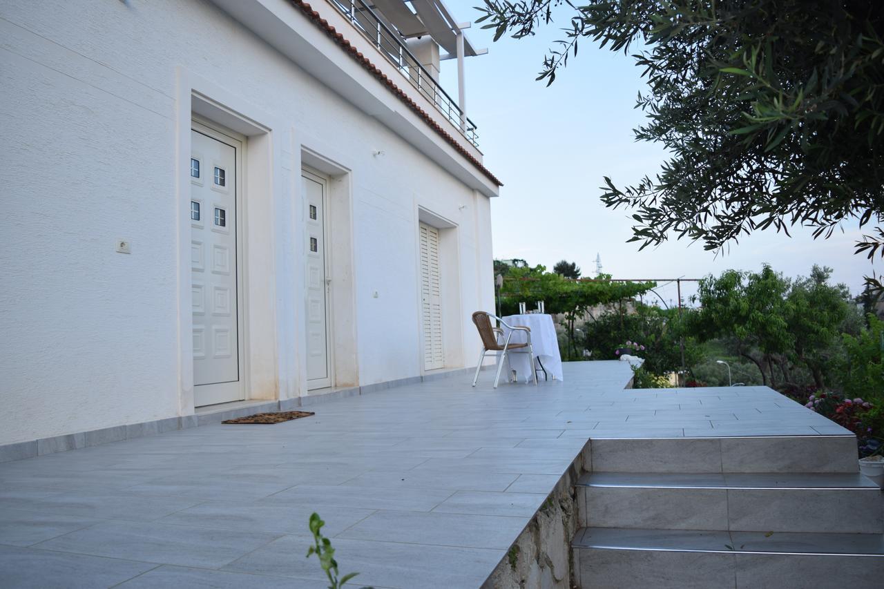 Belvedere Adriatica Qeparo Buitenkant foto